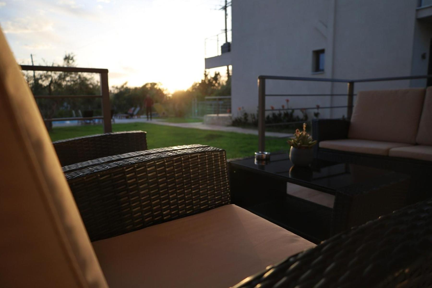 Three Charites Resort Gialova Eksteriør billede